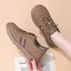 Novos Sapatos Femininos de Primavera, Sola Macia, Antiderrapantes, Respiráveis, Tênis Casuais Planos Confortáveis, Sapatos de Dia a Dia Elegantes e Versáteis