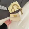 Bolsa Pequena Corrente de Ombro Tendência e Fashion para Mulheres, Nova Coleção Verão 2026 Bolsa de Ombro Simples Vintage, Bolsa Quadrada Pequena para o Dia a Dia