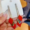 Brincos Geométricos Finos com Franjas para Rosto Advanced Sense Brincos Longos Cravejados com Diamantes Brincos Personalizados Versáteis Famosos na Internet Brincos Brincos