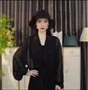 Chal de Chifón de Seda Helada de Verano con Burbujas para Protección Solar, Elegante y Adelgazante, Ropa Versátil para Protección Solar, Chaqueta de Estilo Nacional de Alta Gama y Elegante