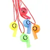 [Venta directa de fábrica] plástico de color con silbato de cuerda silbato de fútbol silbato deportivo de animación al por mayor