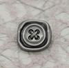 Botones Metálicos Retro Cuadrados Asimétricos en Forma de X de Cuatro Botones, Broches Versátiles para Ropa, Botones para Chaquetas de Plumas