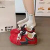 Zapatos versátiles de estilo retro nuevo con paneles de cuero de color block que aumentan la altura, zapatos casuales deportivos de moda para primavera y otoño, zapatillas de entrenamiento alemanas para mujer 2026