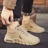 Zapatos de Hombre Otoño e Invierno Estilo Nuevo Botas Martin Hombre Caña Alta Retro Británico Botas de Nieve Antideslizantes Exteriores Casuales Zapatos de Trabajo