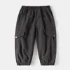 Calça Masculina 2026 Nova Coleção Primavera Calça Cargo Infantil Roupa Infantil Primavera Calça Tecida Lisa Infantil Estilo Primavera e Outono