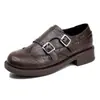Sapatos Brogue Estilo Britânico 2026 em Couro Genuíno com Padrões Esculpidos, Mocassins Retro com Plataforma para Aumento de Altura para Mulheres