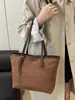 Bolsa Tote 2025 Simple de Gran Capacidad para Viajes Diarios, Escuela, Bolso de Mano de Moda Versátil Estilo Coreano de Gama Alta, Bolso Tote de Hombro