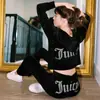 Conjunto Deportivo Casual para Mujer Color Sólido Letra Perforación en Caliente Ropa Deportiva Suéter con Capucha de Manga Larga Pantalones Sueltos Conjunto de Dos Piezas