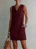 Nuevo vestido corto de mujer de estilo europeo y americano, éxito transfronterizo en TikTok, color liso, drapeado, sin mangas, cuello fruncido, con bolsillos