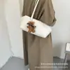 Bolsa Tote Grande Capacidade Retrô para Mulheres Outono 2026 Nova Bolsa de Ombro Único para o Dia a Dia Toque de Luxo Superfície Macia Moda Casual