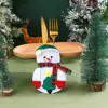 Variedad de vajilla occidental decorativa navideña Juego de vajilla de ropa pequeña navideña Pantalones de ropa navideña Bolsa para cubiertos navideños
