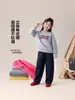 Tutu Elefantinho Roupas Infantis Moletom para Meninas 2026 Novo Modelo Top Versátil Infantil com Estampa de Letras Simples Solto Manga Longa