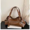 Bolso Grande de Cuero Aceitado y Encerado de Nuevo Estilo Transfronterizo para Mujer, Bolso Tote de Diseñador de Nicho, Bolso de Hombro o Axila de Gran Capacidad, Moderno