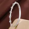 Pulsera de circón de nicho transfronteriza para mujer, versátil para ir al trabajo, joyería de moda diaria, venta directa del fabricante