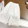 Ropa infantil coreana para niñas, nuevos pantalones de tirantes a cuadros finos de verano para bebés, pantalones anchos de encaje calado para niños, modernos de comercio exterior
