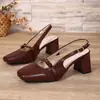 2026 Nuevos Zapatos de Tacón Alto Estilo Vintage Versátiles Mary Jane Tacón Grueso Correa Única Espalda Abierta Estilo Francés Sandalias de Punta Cerrada