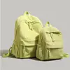 Mochila de Color Sólido Transfronteriza para Mujer 2025 Nueva Invierno Tendencia Estudiante de Secundaria Mochila Casual de Pana para Viajes Diarios Bolso de Doble Hombro
