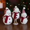 Muñeco de Nieve Navideño de Espuma Rellena Adornos de Escritorio Bufanda Roja Muñeca Linda Decoración de Ambiente para Ventana