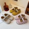 Sapatos de Couro Retrô Pequenos para Meninas 2025 Primavera & Outono Novos Sapatos de Princesa com Laço de Pérola Estilo Coreano Sapatos Casuais Versáteis