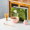 Tigela de Matcha Nova Transfronteiriça com Bico Cerâmica Japonesa Conjunto de Matcha Caixa Colorida Conjunto de 7 Peças Combinação Coração 100 Peças