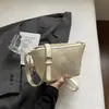 Bolsa de Ombro Acolchoada com Corrente Tendência deste Ano Modelo Novo Primavera 2026 Bolsa de Mão de Alto Valor Fashionável Bolsa de Ombro Transversal