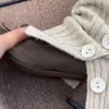 Botas Curtas Retro Francesas com Laço e Salto Grosso 2026 Outono e Inverno Novo Estilo Coreano Botas Meia Botão Elegantes e Versáteis