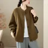 Foto real de chaqueta tipo cárdigan de punto de algodón de color liso, estilo casual para mujer de talla grande, otoño, holgada, con cuello alto, manga larga