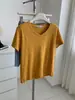 Camiseta Básica Fina Respirável de Algodão Floco de Neve com Gola V de Manga Curta e Textura Jacquard Retrô que Realça o Branco para Mulheres 2026 Verão