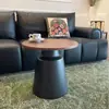 Mesa de centro para sala de estar estilo nórdico, pequeña redonda moderna minimalista de lujo ligero, mesita de noche para dormitorio del hogar, diseño minimalista italiano