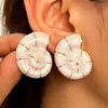 Conjunto de três peças de brinco, anel e broche de estrela-do-mar e concha com estilo oceânico e efeito de gota de óleo, acessórios multicoloridos com bordas douradas vintage estilo férias