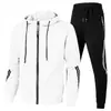 Producción al por mayor del fabricante de conjuntos de moda deportiva de primavera y otoño, sudaderas con capucha para hombre, conjuntos deportivos casuales para correr para hombre y mujer