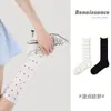 Meias Originais Femininas Renascentistas Primavera e Verão Novas Meias de Cano Médio com Bolinhas Pretas e Brancas Meias Finas Respiráveis Emagrecedoras para Mulheres