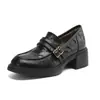 Zapatos de Mocasín Versátiles de Moda Estilo Británico Nuevos para Mujer para la Primavera Temprana 2026 con Tacón Grueso y Diseño de Hebilla de Cinturón
