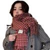 Bufanda japonesa retro a cuadros en contraste de color para mujer, cálida para invierno, para pareja, bufanda tejida, chal con borlas, doble uso, moda ins