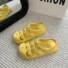 Sandalias Retro Antideslizantes para Mujer 2026 Zapatillas de Suela Gruesa de Punta Cerrada Nuevo Estilo de Verano para Mujeres Petites Blancas para Uso en Exteriores