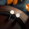 Qibaoli Prata S925 incrustada Jade Hetian Jade Branco de Qinghai Contas Redondas Simples Naturais Brincos Studs Brincos Atacado
