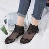Medias de encaje medias de malla moda sexy calcetines de cristal primavera verano otoño Joker calcetines de mujer coreanos venta al por mayor de fábrica