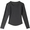 Camiseta de Manga Larga para Mujer Primavera, Otoño e Invierno 2025 Nuevo Estilo Cuello Redondo Camiseta Básica Hombro Derecho Sexy Diseño de Espina de Pescado Top