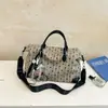 Bolsa de Ombro Única da Moda para o Trabalho Feminina 2026 Nova Bolsa Transversal de Grande Capacidade Bolsa Boston de Mão de Alta Qualidade Bolsa de Viagem