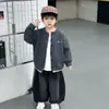 2396 Conjunto de Tres Piezas de Moda Otoñal para Niños, Ropa Infantil Estilo Coreano para Primavera y Otoño, Nuevo Cárdigan para Niños 2026