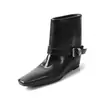 Botas curtas de moda estilo britânico 4cm 2026 outono e inverno novas bico quadrado salto grosso calce fácil botas Chelsea para mulheres