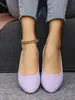 Sapatos Femininos Planos de Tamanho Grande Transfronteiriços Europeus e Americanos, Sapatos de Bico Fino de Cor Doce para Primavera e Outono, Novos Sapatos de Camurça de Tamanho Grande Atacado