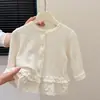 Ropa Nueva de Primavera para Niñas Estilo Coreano Ribete de Encaje Prenda Base Superior Cárdigan Elegante de Manga Larga para Bebé Niña Ropa Infantil Infantil