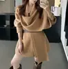 Chaqueta Cardigan de Punto con Cuello Bufanda Atmosférico Estilo Coreano para Mujer Otoño e Invierno Nuevo Estilo Estilo Perezoso Moda Suéter Delgado para la Cintura