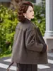 Nueva Colección Otoño/Invierno 2026: Abrigo de Lana Doble Cara Corto con Cuello de Solapa para Mujeres de Mediana Edad y Mayores, Estilo Petite y Elegante