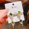 Pendientes de Botón Florales Geométricos Microincrustados de Moda 2026 para Mujer, Estilo Minimalista Fresco, Pendientes de Diseño Único