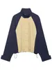 Chamarra de moda europea y americana transfronteriza con bloques de color, tela técnica, acentos de franjas laterales y pantalones casuales