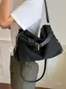 Bolso grande de mano de estilo vintage para mujer, nuevo modelo de verano 2026, adecuado para el uso diario, bolso de hombro y cruzado