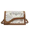 Bolso de mano para mujer, bolso cruzado, estilo chino, nicho, bolso de hombro ligero, bolso retro para mujer, bolso cruzado de nicho de alta gama para mujer