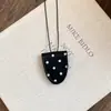 Colar com Clípe para Óculos em Couro com Cordão Design Moderno Armazenamento Portátil Corrente para Suéter Acessório Versátil de Alta Qualidade Atacado